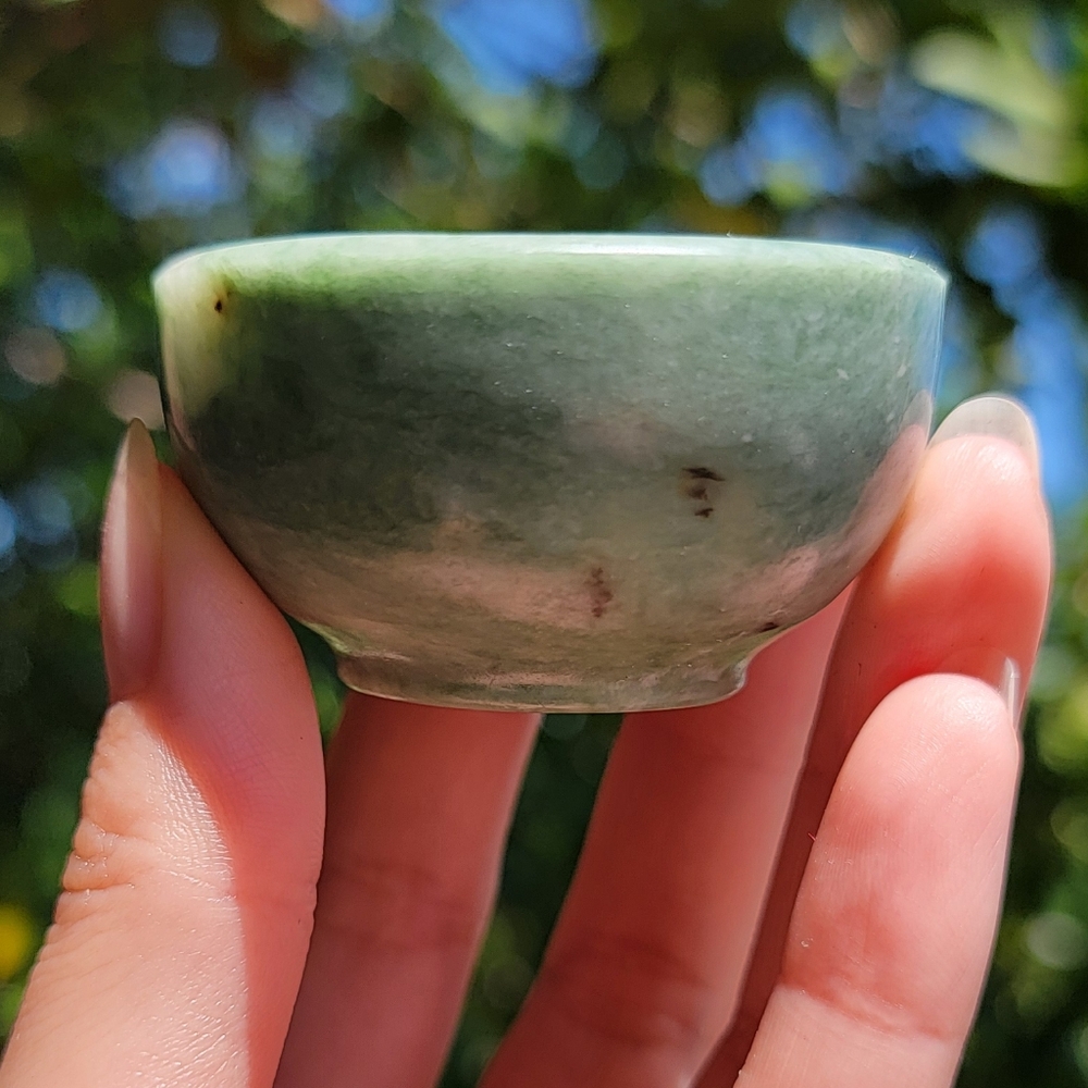 (#13) NEW 2" x 1.375" JADE BOWL